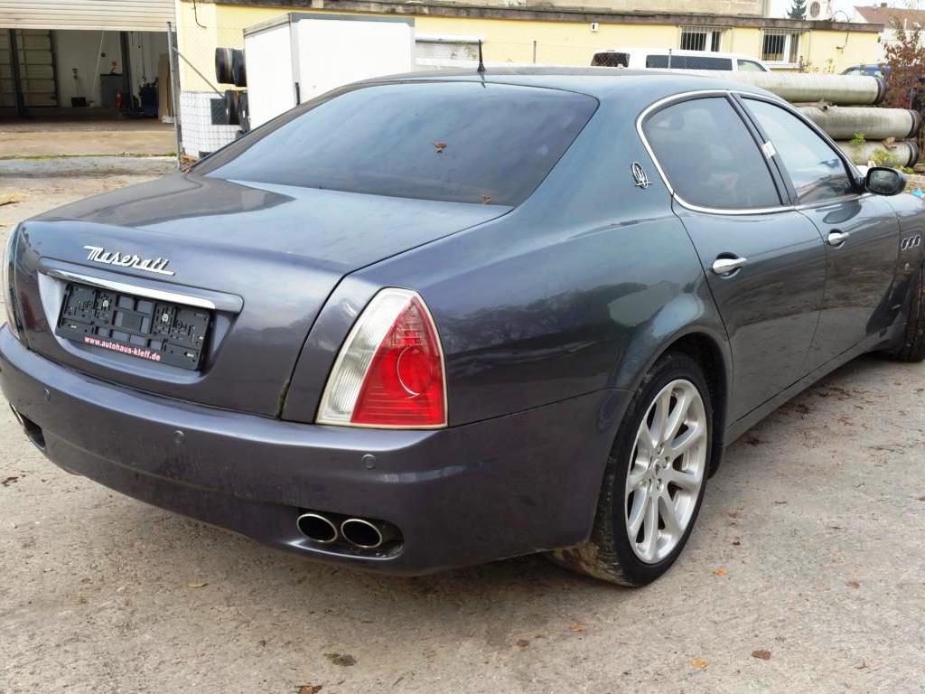 Vários veículos a motor-10