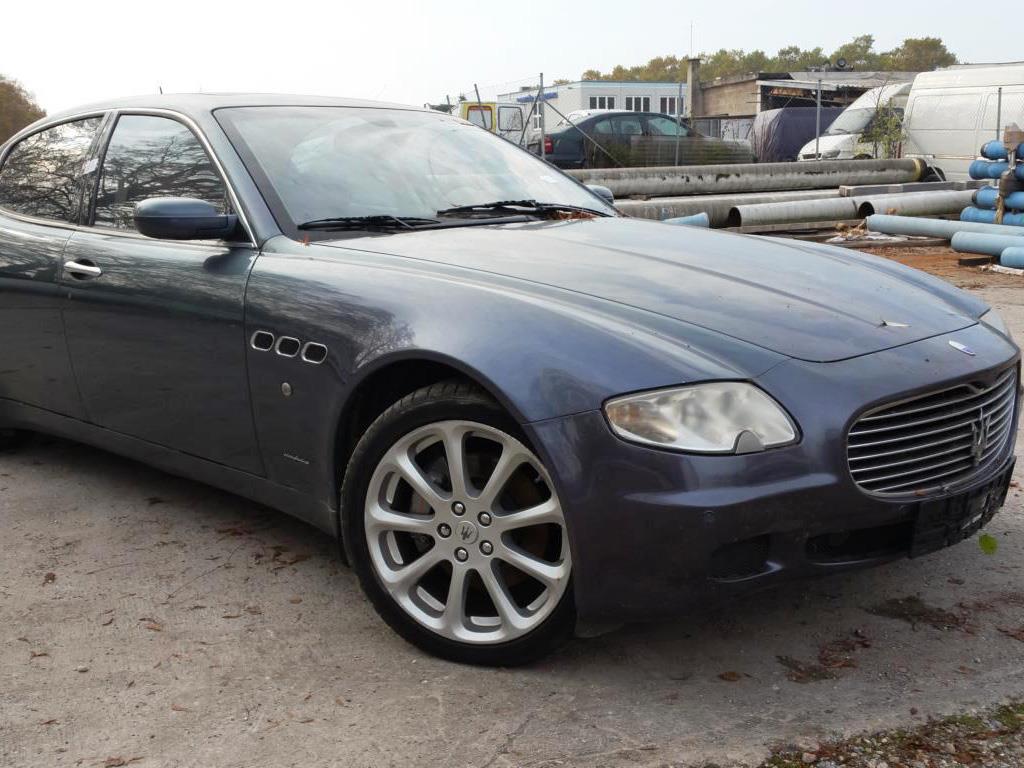 Vários veículos a motor-11