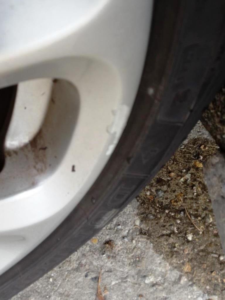 Vários veículos a motor-16