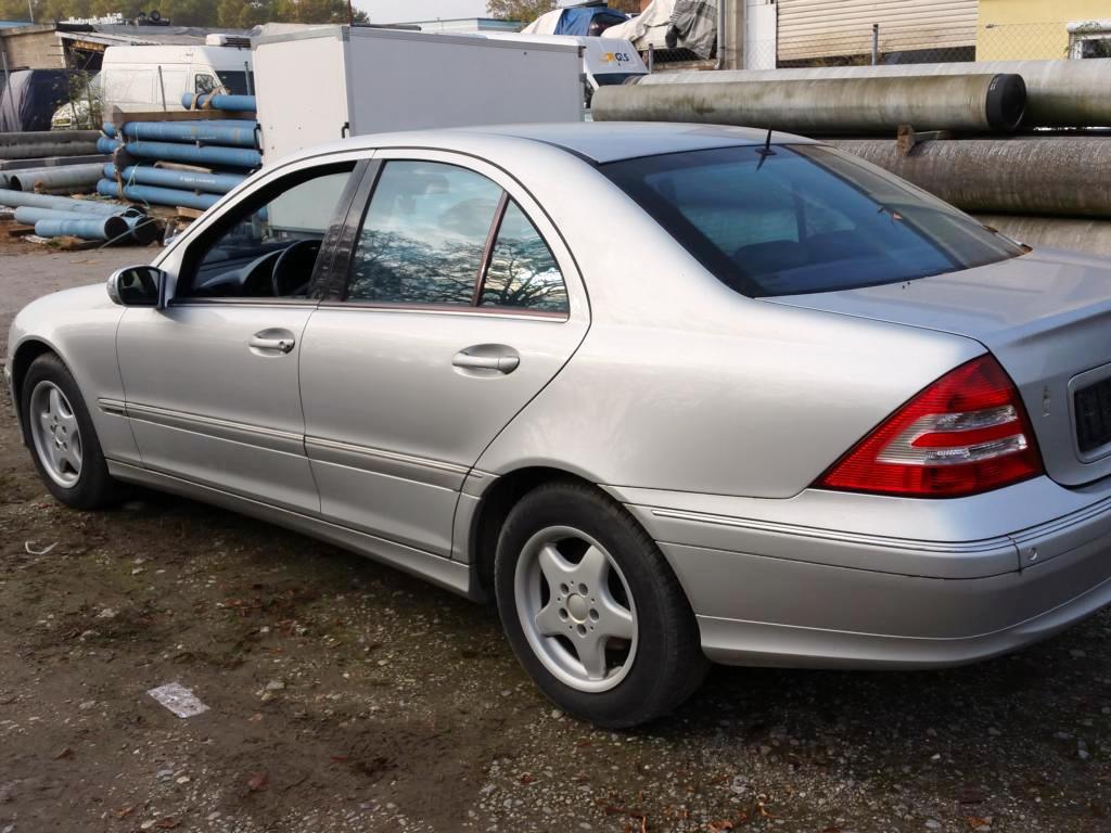 Vários veículos a motor-2