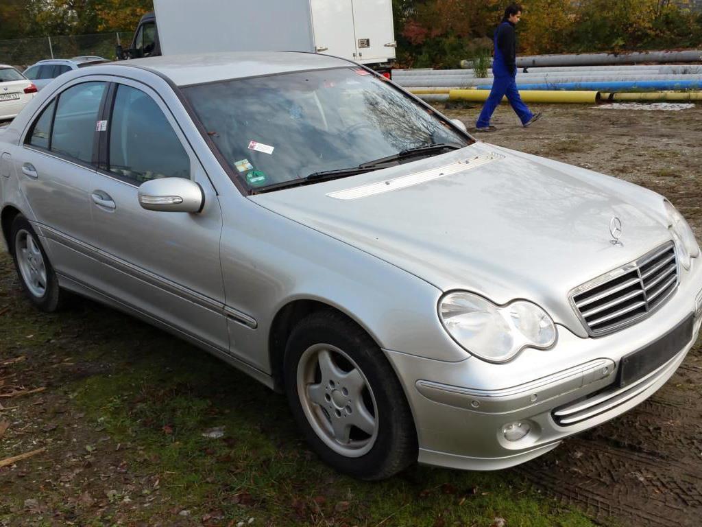 Vários veículos a motor-4