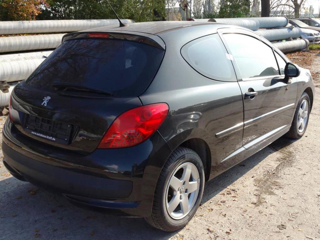 Vários veículos a motor-3