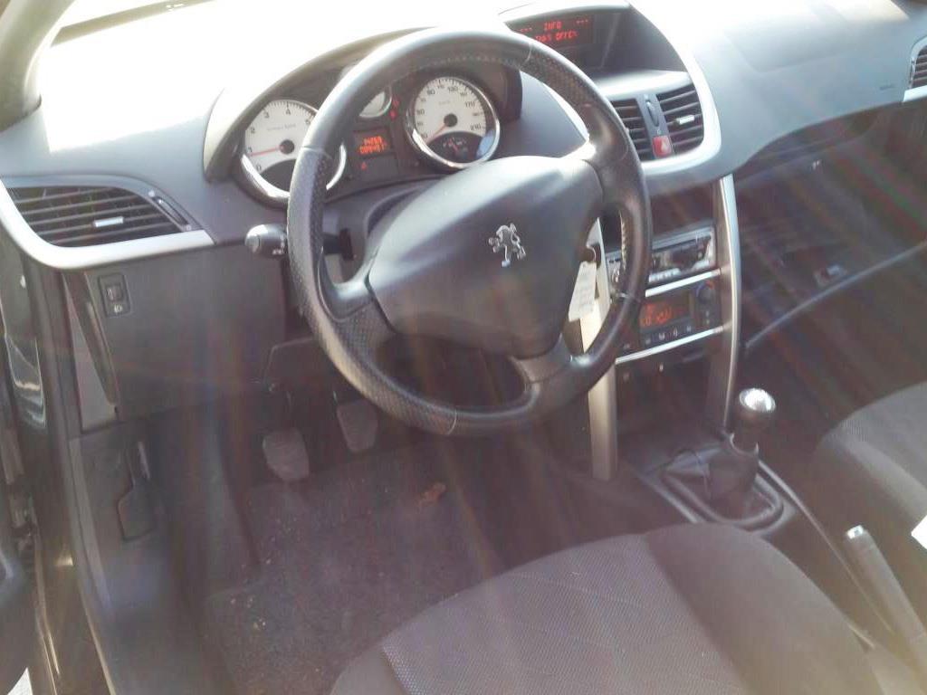 Vários veículos a motor-6