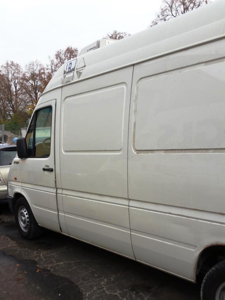 Vários veículos a motor-2