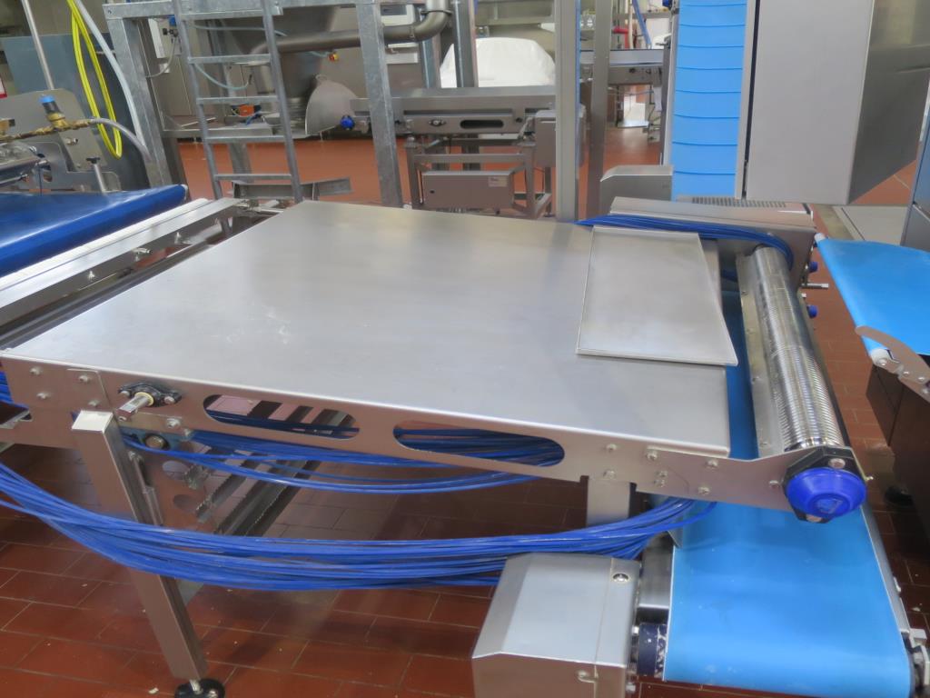 production line for baguettes and ciabattas-8