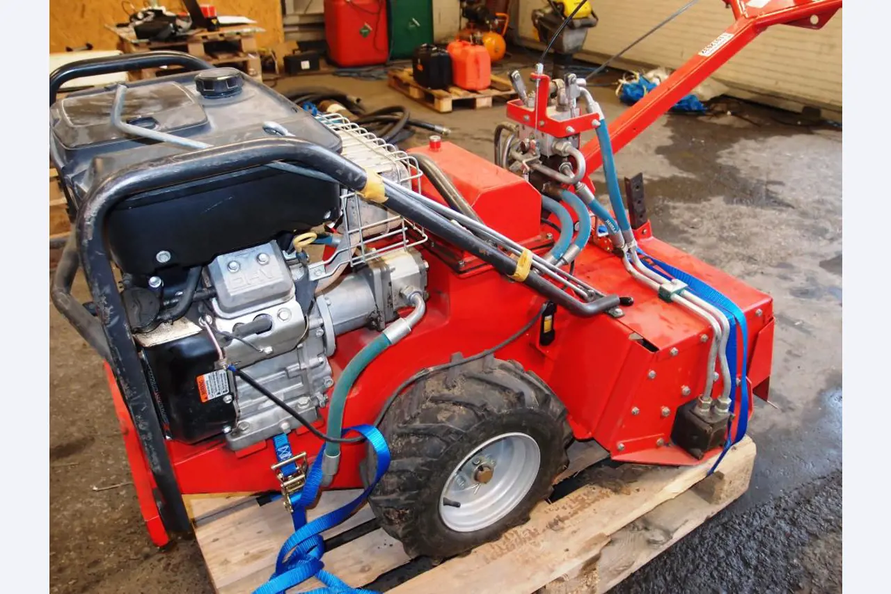 premium office and conference room equipment-4