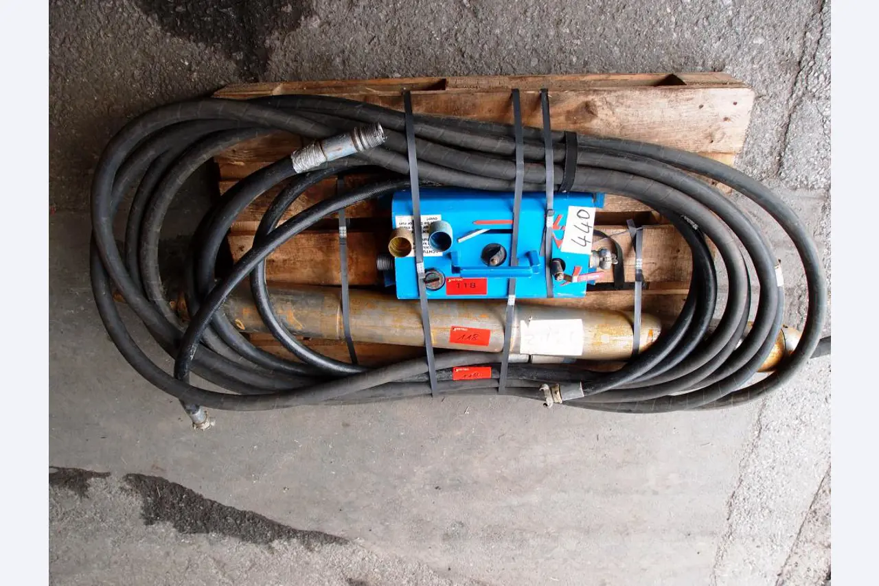 premium office and conference room equipment-1