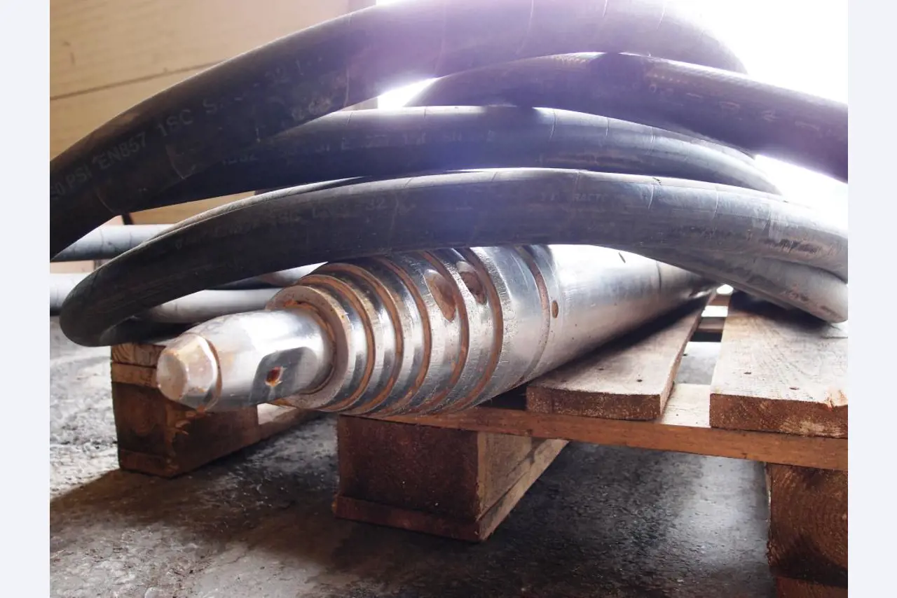 premium office and conference room equipment-4