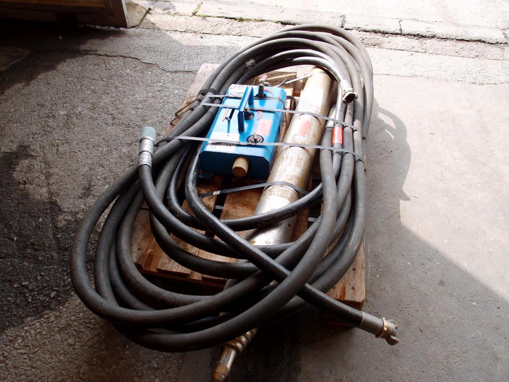 premium office and conference room equipment-8