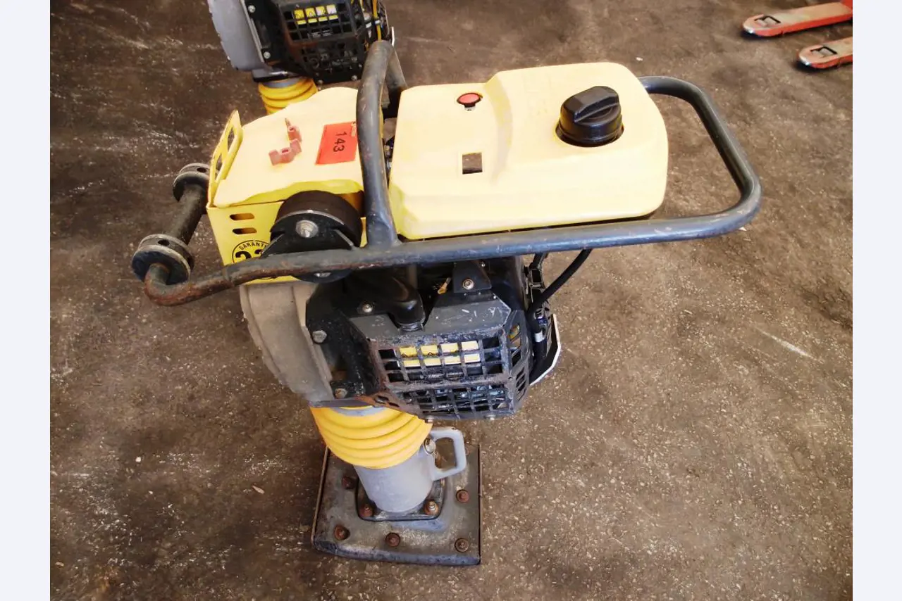 premium office and conference room equipment-1