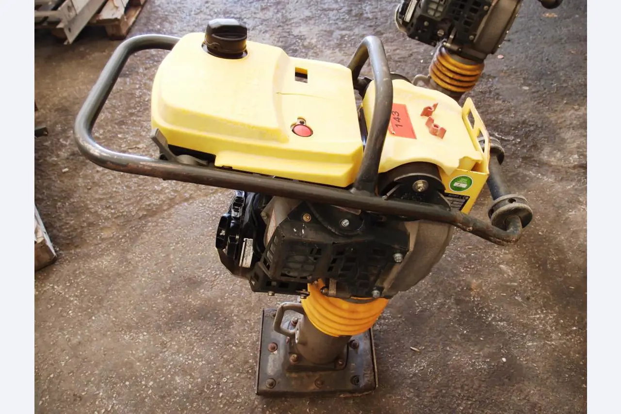 premium office and conference room equipment-2