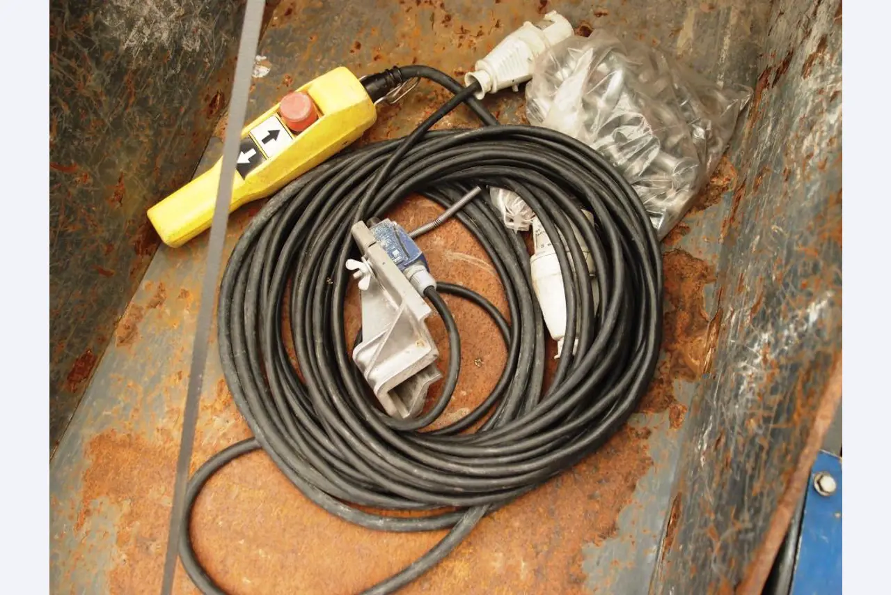 premium office and conference room equipment-5