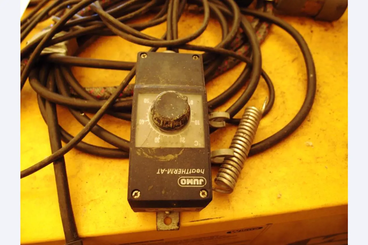 premium office and conference room equipment-4