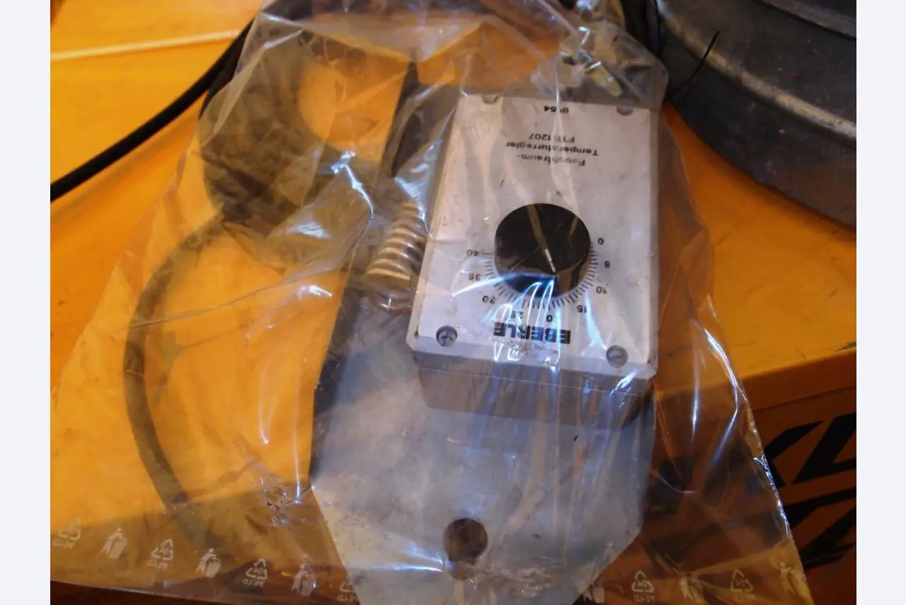 premium office and conference room equipment-5