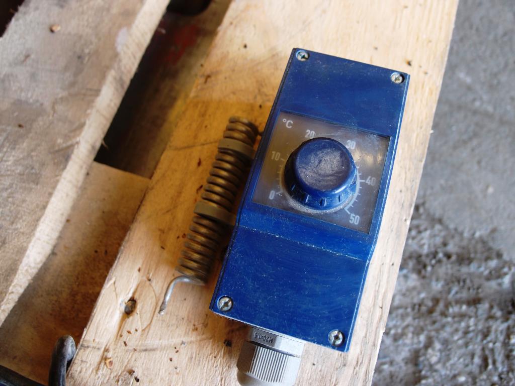 premium office and conference room equipment-6