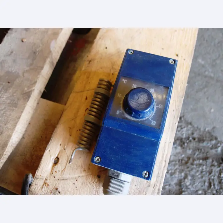 premium office and conference room equipment-6