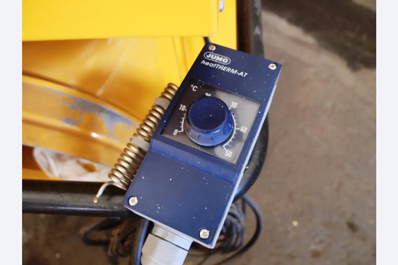 premium office and conference room equipment-4