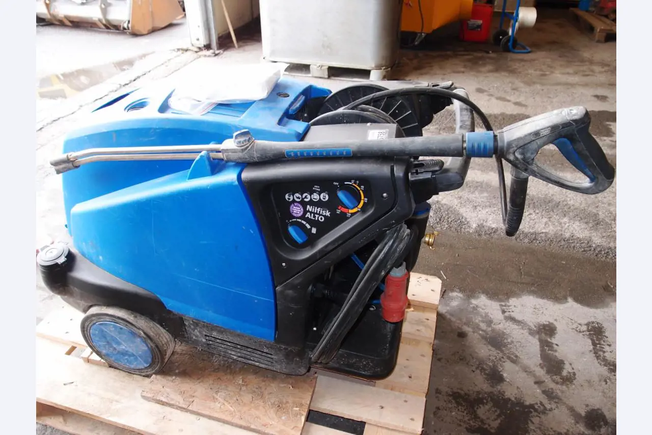 premium office and conference room equipment-1