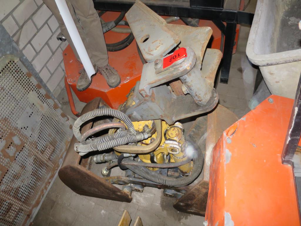 well-maintained construction machinery, equipment and vehicles-1