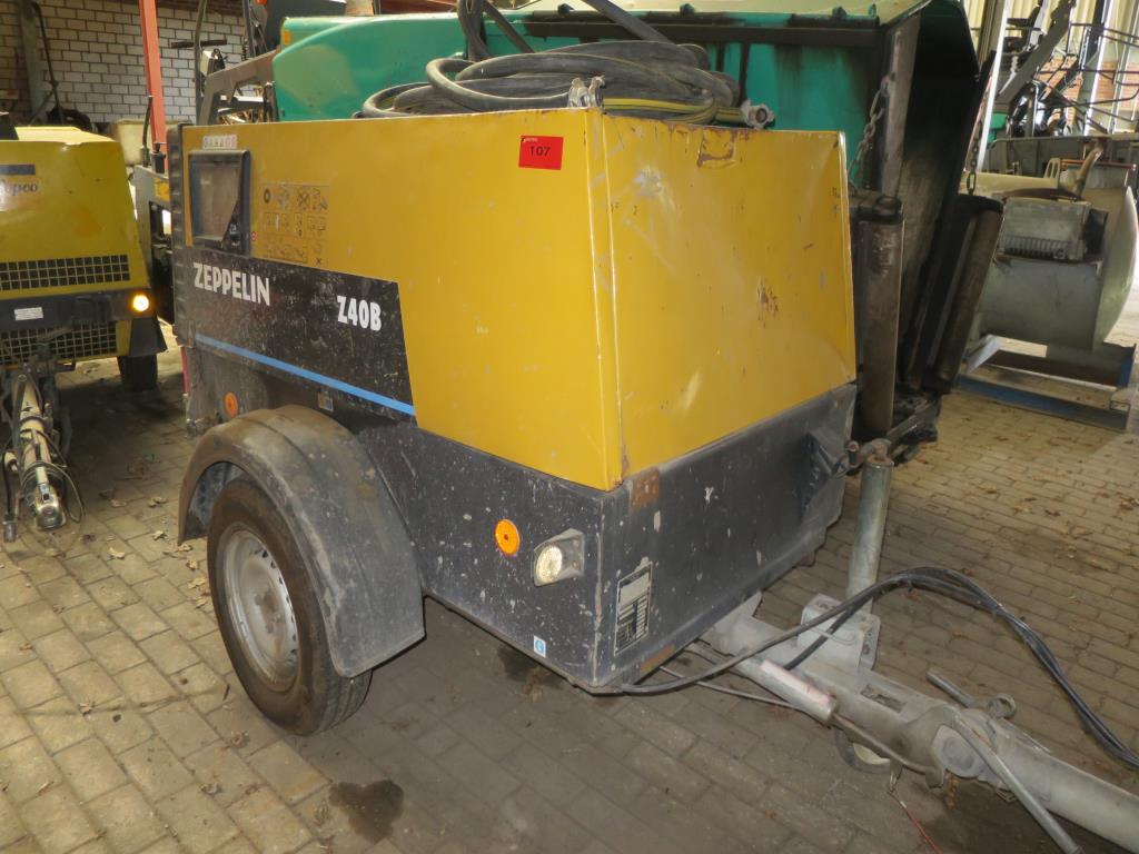 des machines de chantier entretenues, des accessoires pour machines de chantier ainsi que des véhicules-1