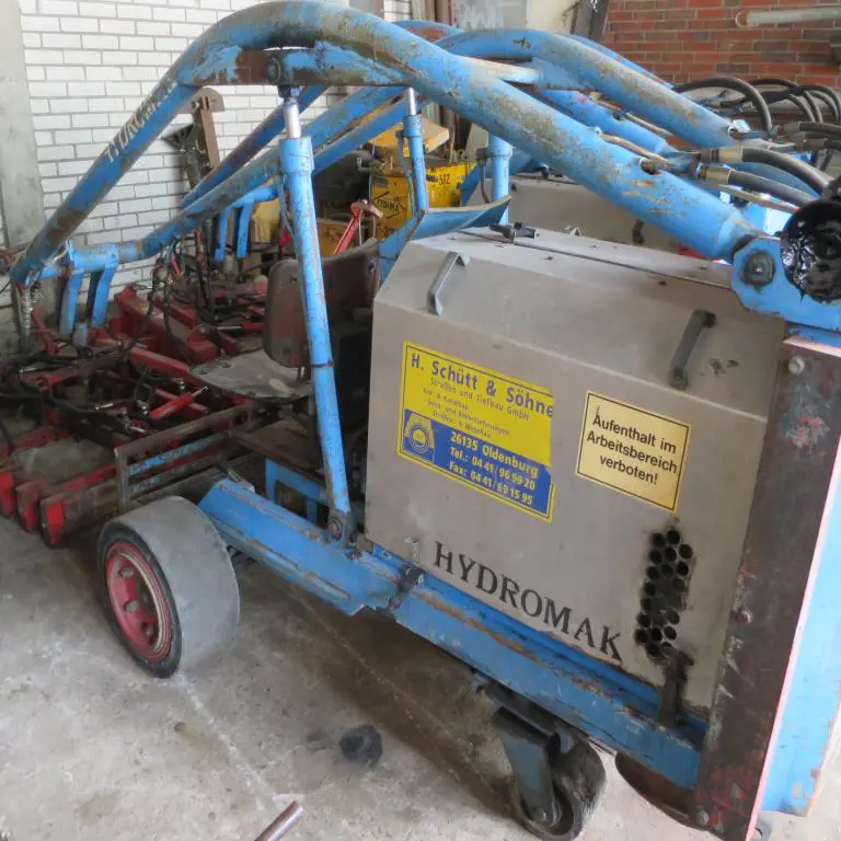 Paving machine (528) Hydromak 7.47