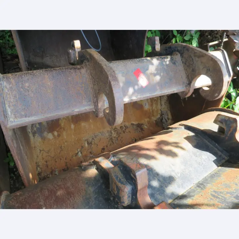 well-maintained construction machinery, equipment and vehicles-1