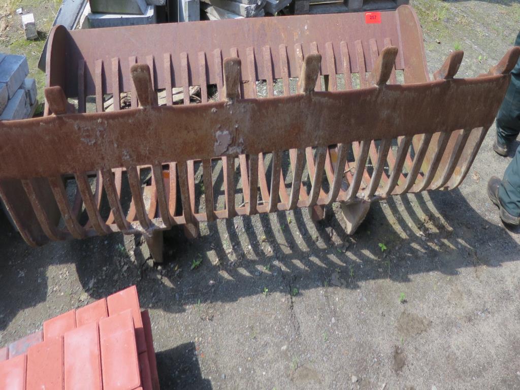 well-maintained construction machinery, equipment and vehicles-1