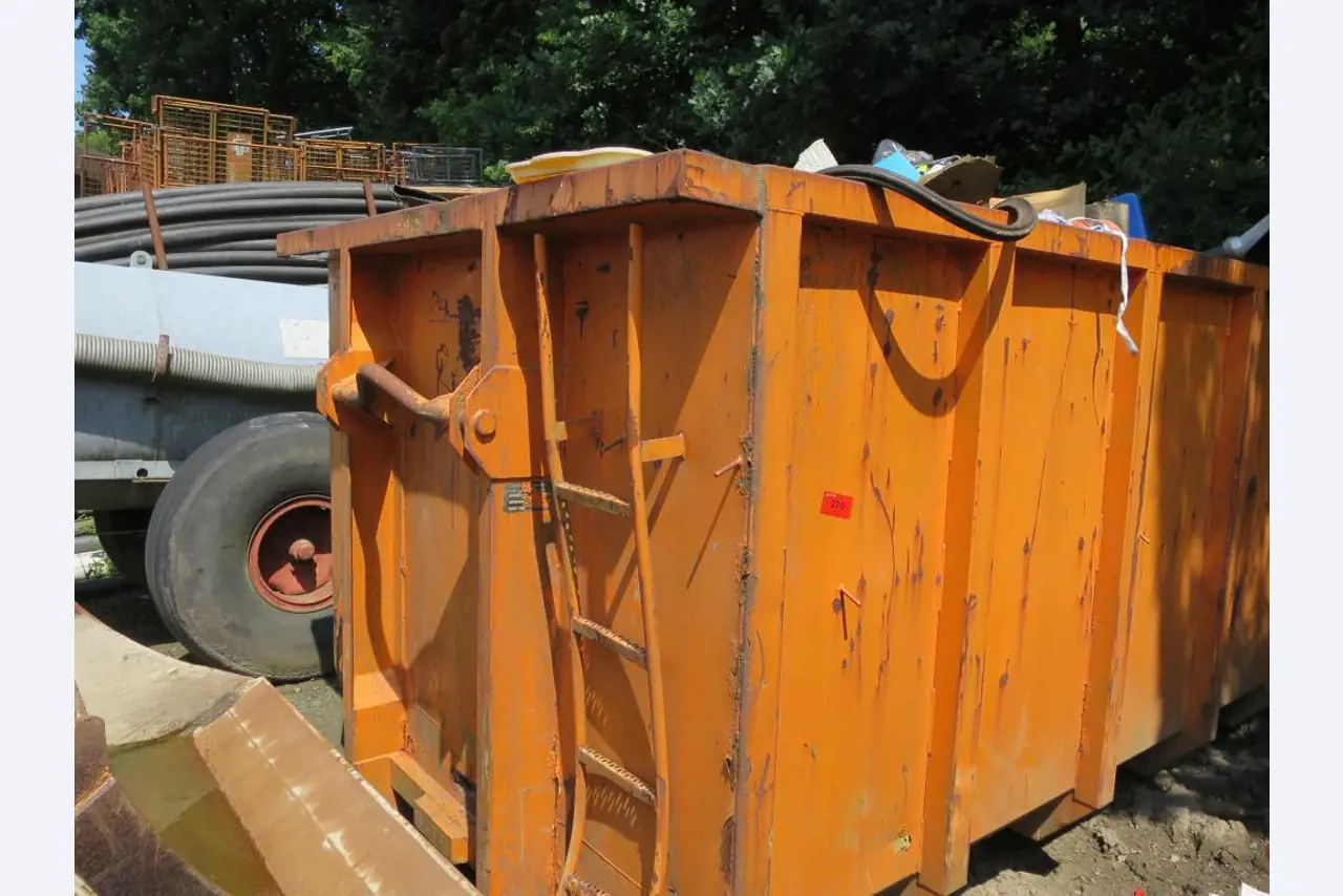 well-maintained construction machinery, equipment and vehicles-1