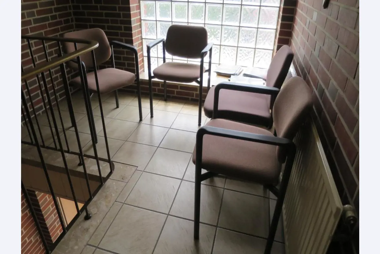 dobro vzdrževani gradbeni stroji, oprema za gradbene stroje in vozila.-1