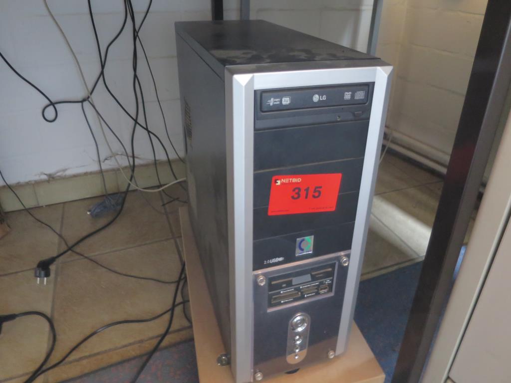 well-maintained construction machinery, equipment and vehicles-1