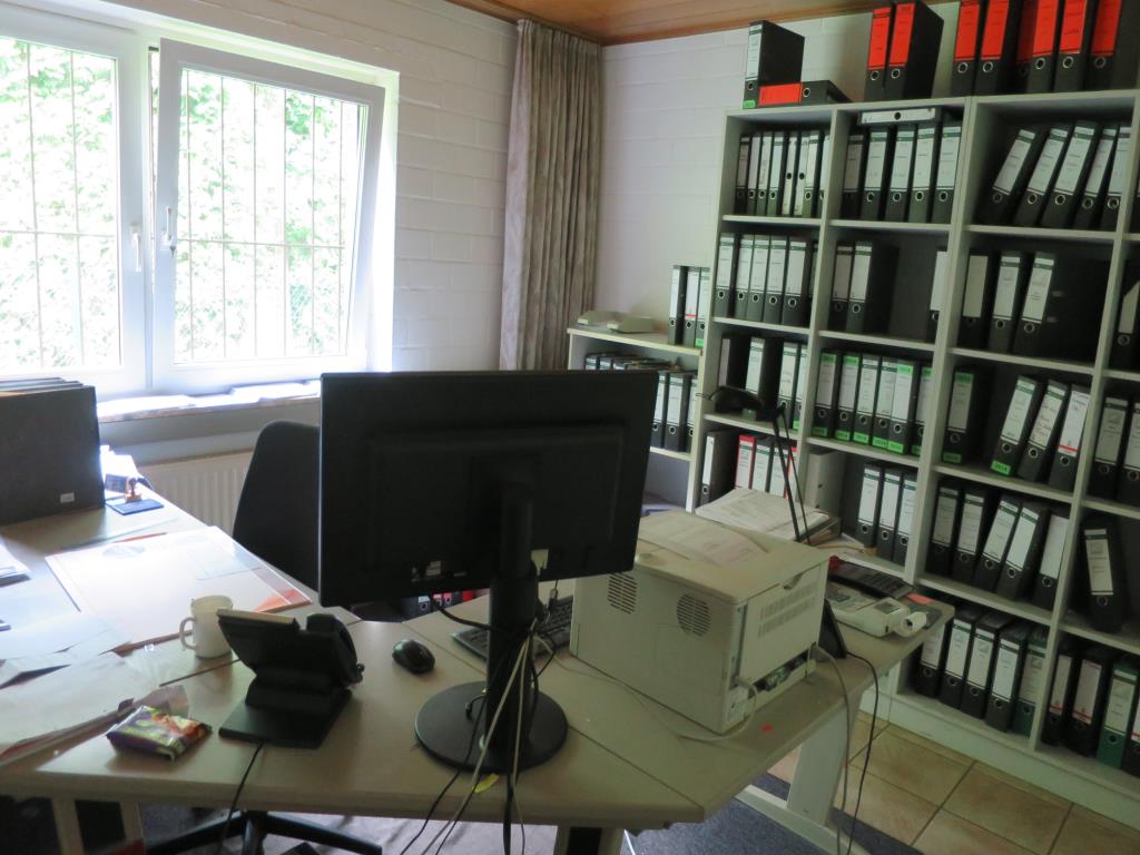 well-maintained construction machinery, equipment and vehicles-1