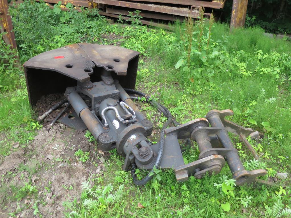 des machines de chantier entretenues, des accessoires pour machines de chantier ainsi que des véhicules-1