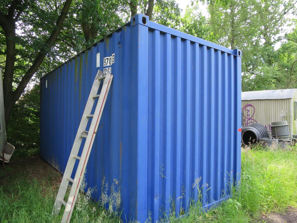 well-maintained construction machinery, equipment and vehicles-1