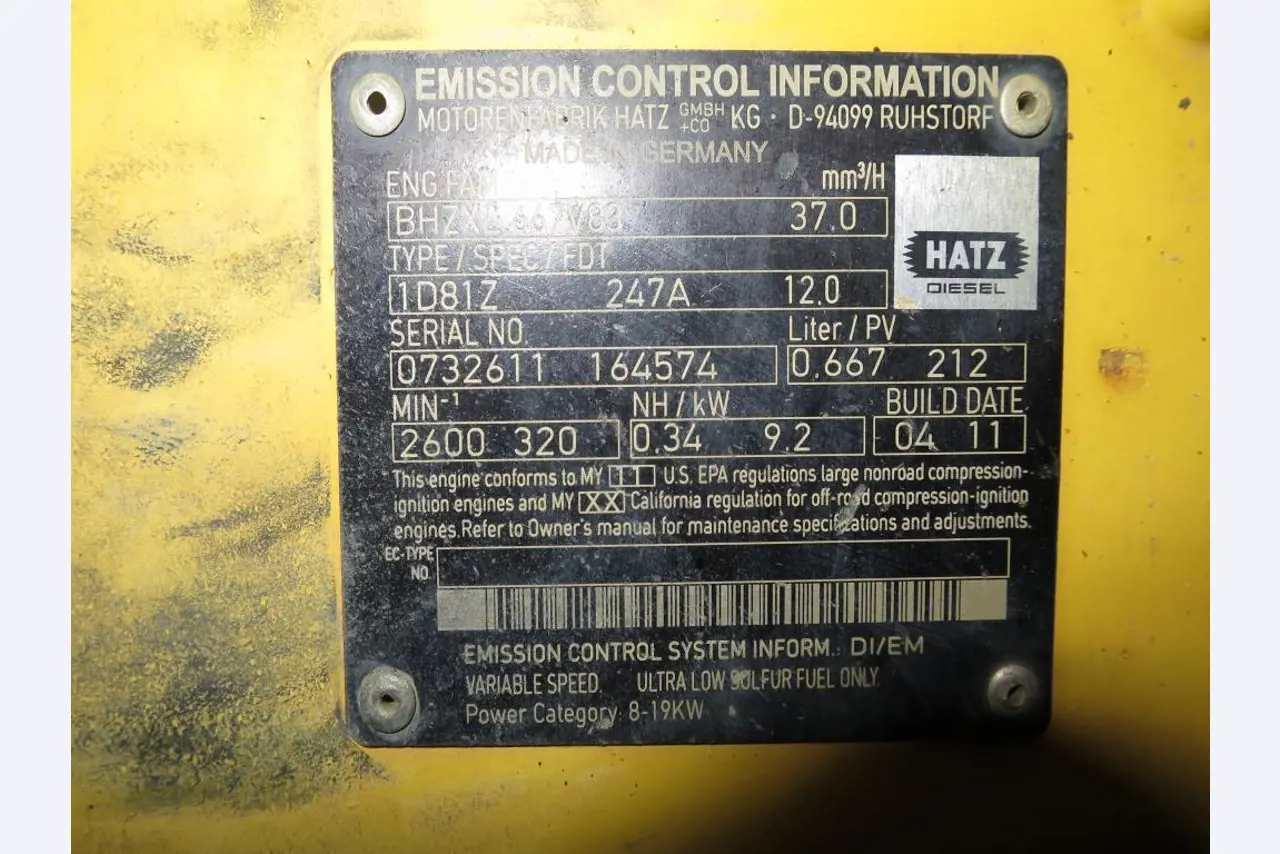 well-maintained construction machinery, equipment and vehicles-2