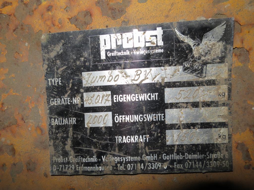 well-maintained construction machinery, equipment and vehicles-2