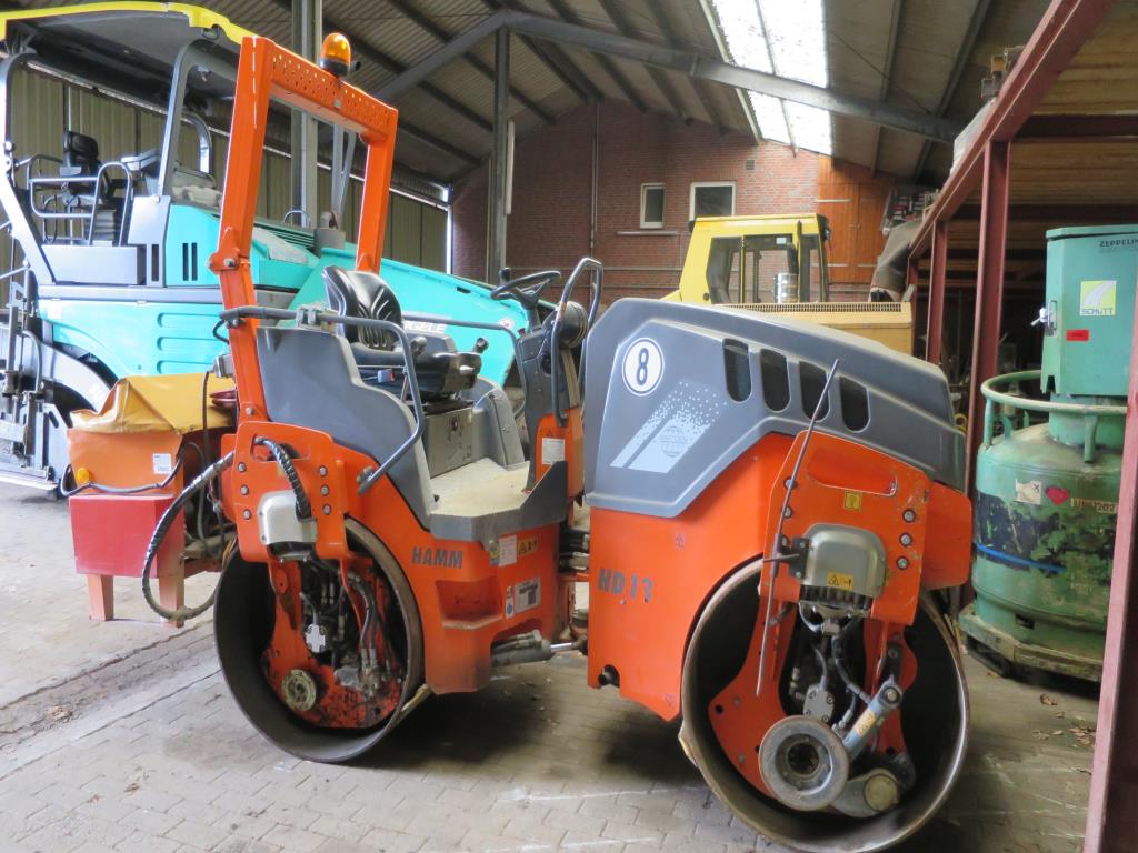 well-maintained construction machinery, equipment and vehicles-1