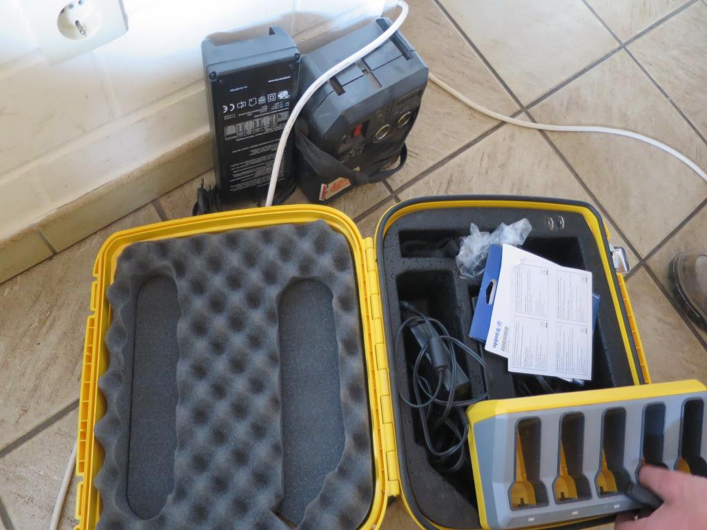 well-maintained construction machinery, equipment and vehicles-6