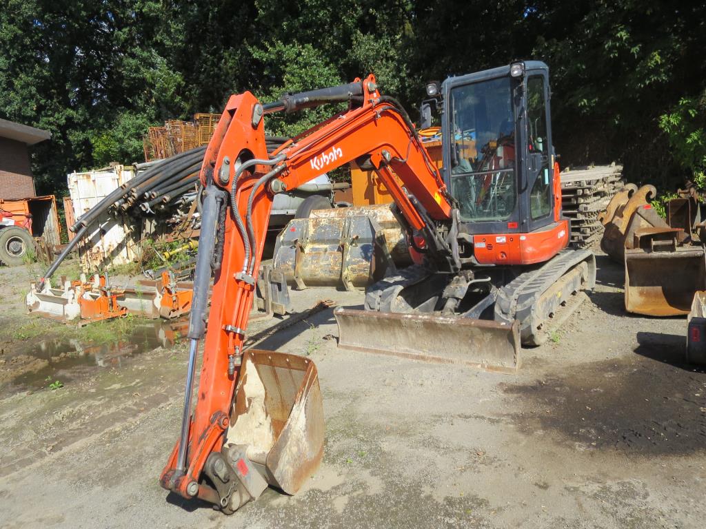 well-maintained construction machinery, equipment and vehicles-6