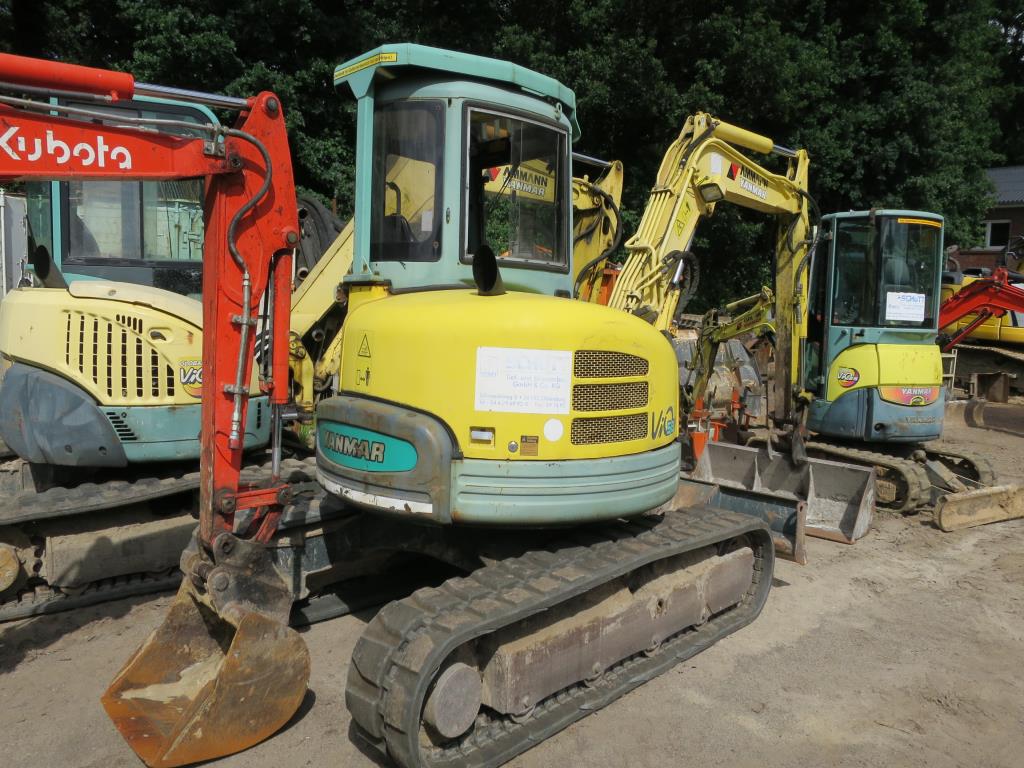 well-maintained construction machinery, equipment and vehicles-3