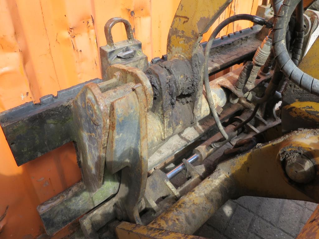 well-maintained construction machinery, equipment and vehicles-4