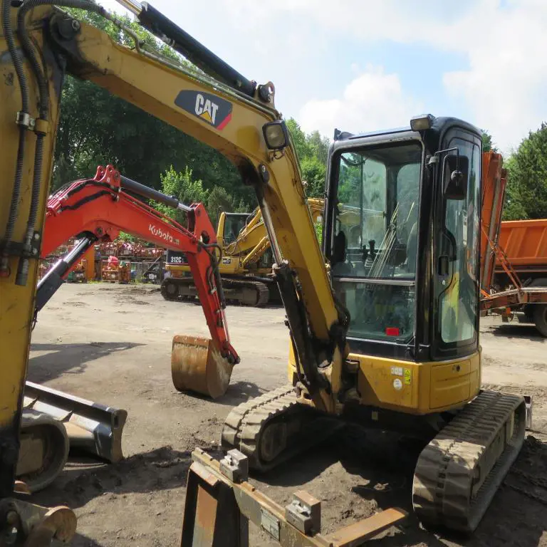 Compact excavator CAT 304 D CR