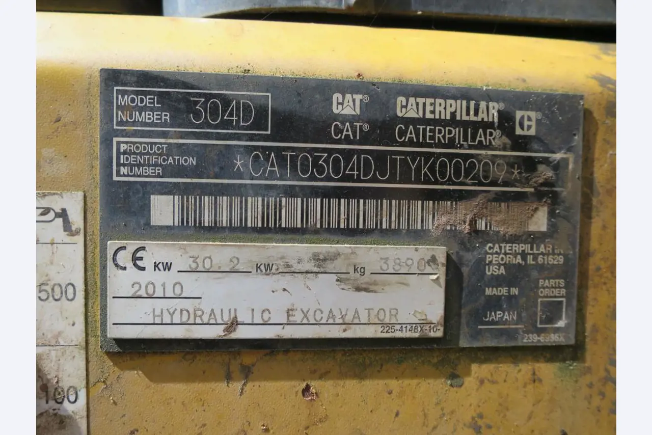 well-maintained construction machinery, equipment and vehicles-4