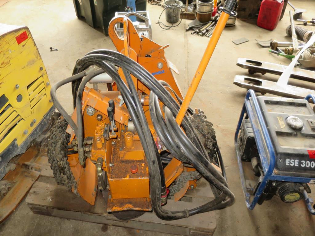 well-maintained construction machinery, equipment and vehicles-1