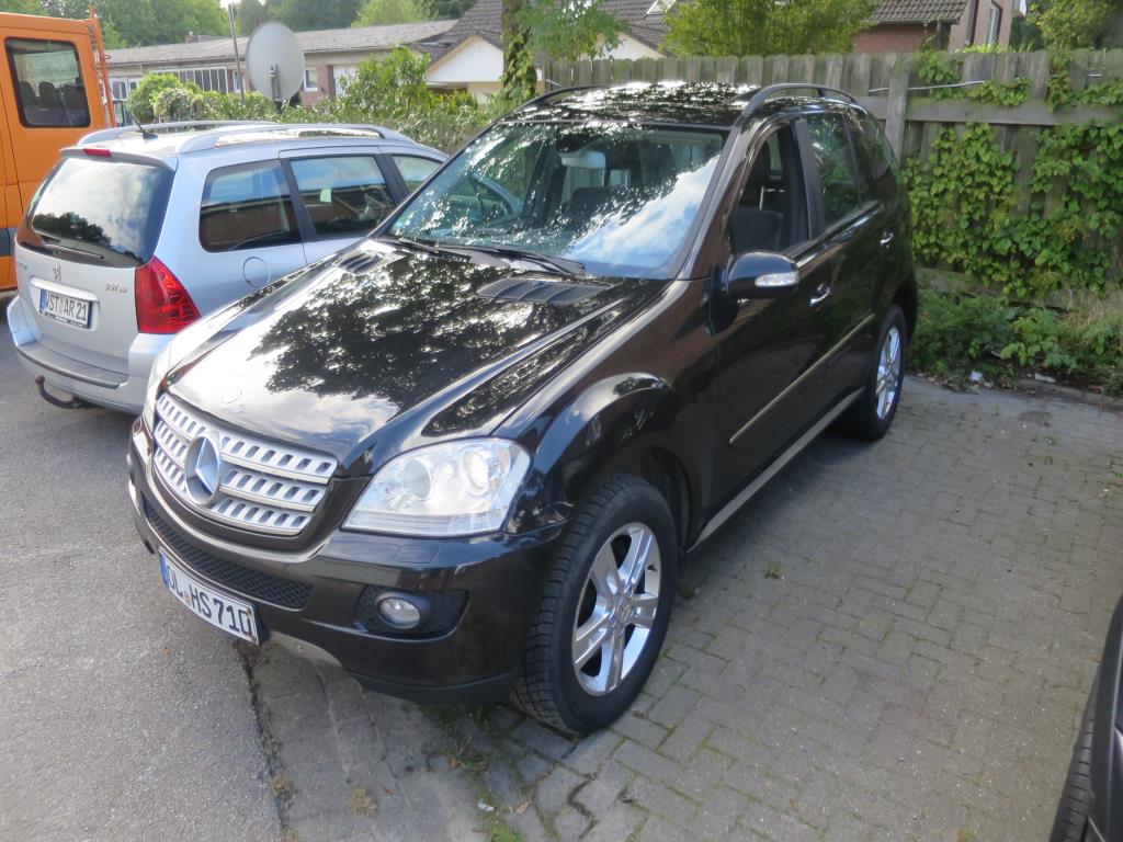 well-maintained construction machinery, equipment and vehicles-2