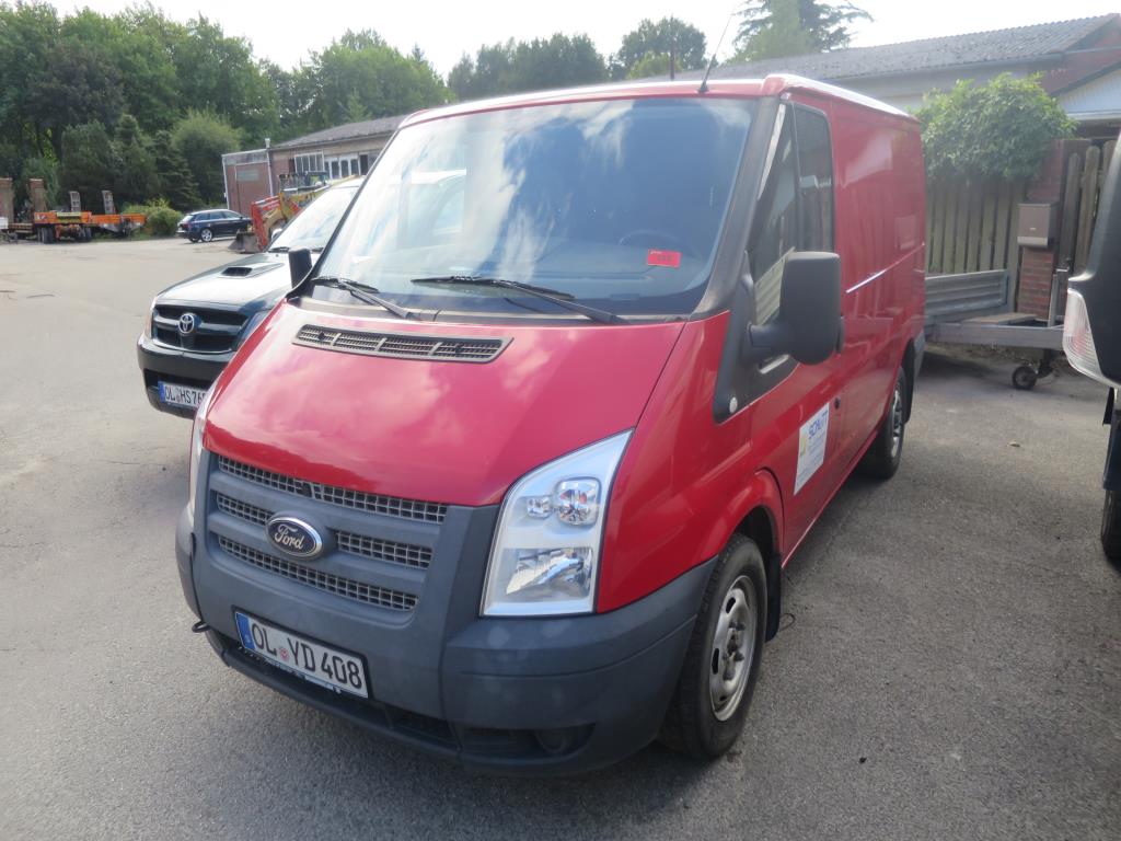 des machines de chantier entretenues, des accessoires pour machines de chantier ainsi que des véhicules-4