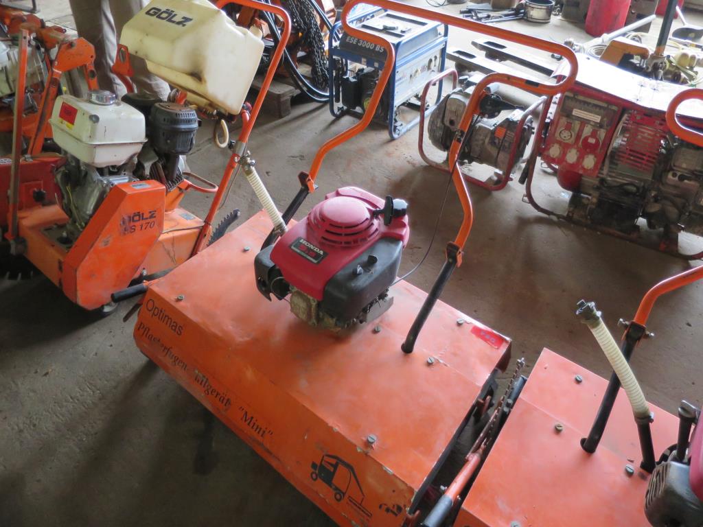 well-maintained construction machinery, equipment and vehicles-1