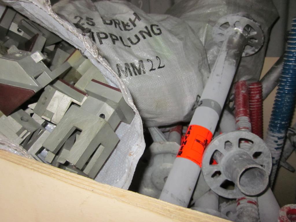 well-maintained workshop equipment-21