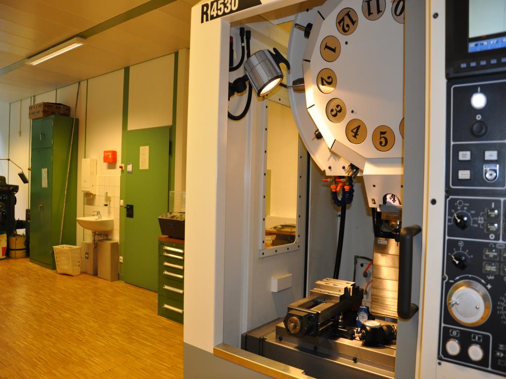 well-maintained workshop equipment-10