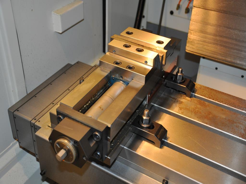 well-maintained workshop equipment-7