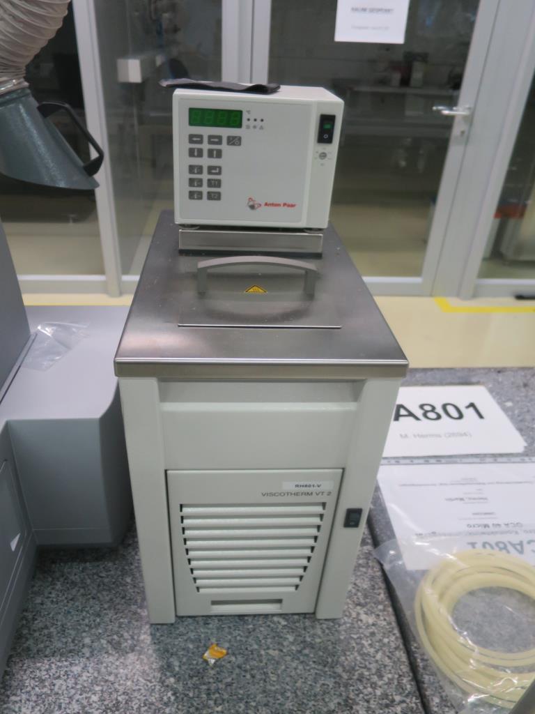 Laboratory, analysis and R & D equipment from a silicon production in the photovoltaic industry-3